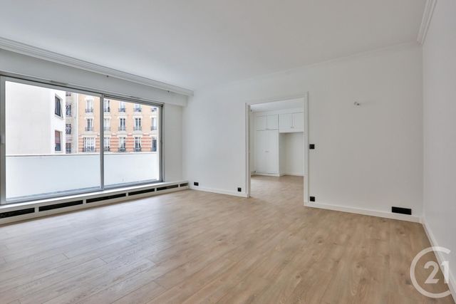 Appartement F2 à louer - 2 pièces - 54.28 m2 - PARIS - 75116 - ILE-DE-FRANCE - Century 21 Victor Hugo - Trocadéro