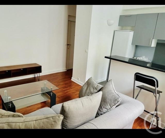 Appartement F2 à vendre - 2 pièces - 38.2 m2 - PARIS - 75016 - ILE-DE-FRANCE - Century 21 Victor Hugo - Trocadéro