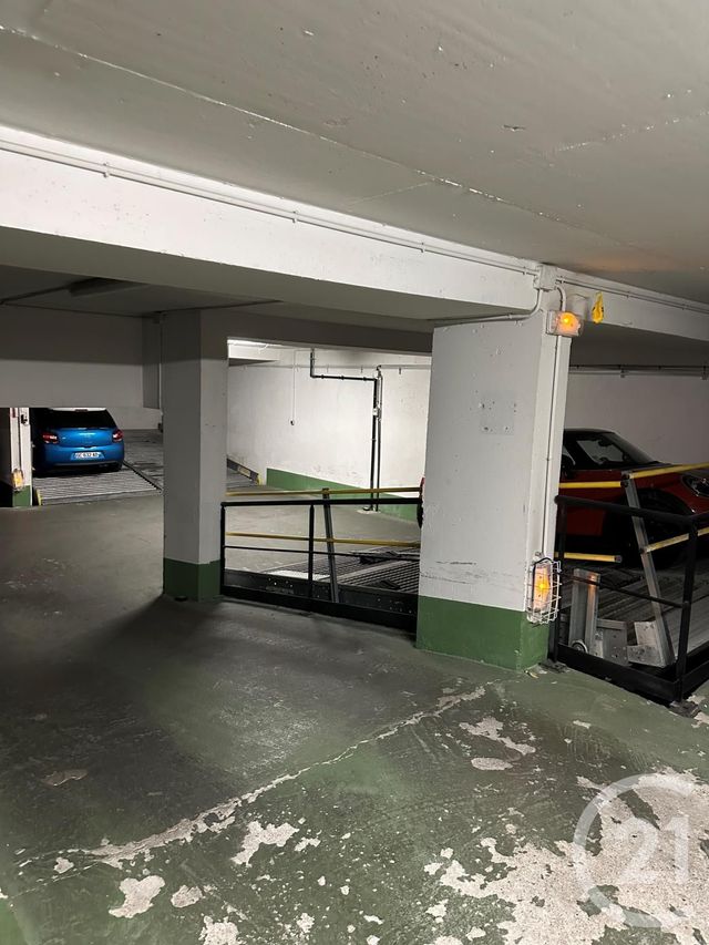 parking à vendre - 10.0 m2 - PARIS - 75012 - ILE-DE-FRANCE - Century 21 Victor Hugo - Trocadéro